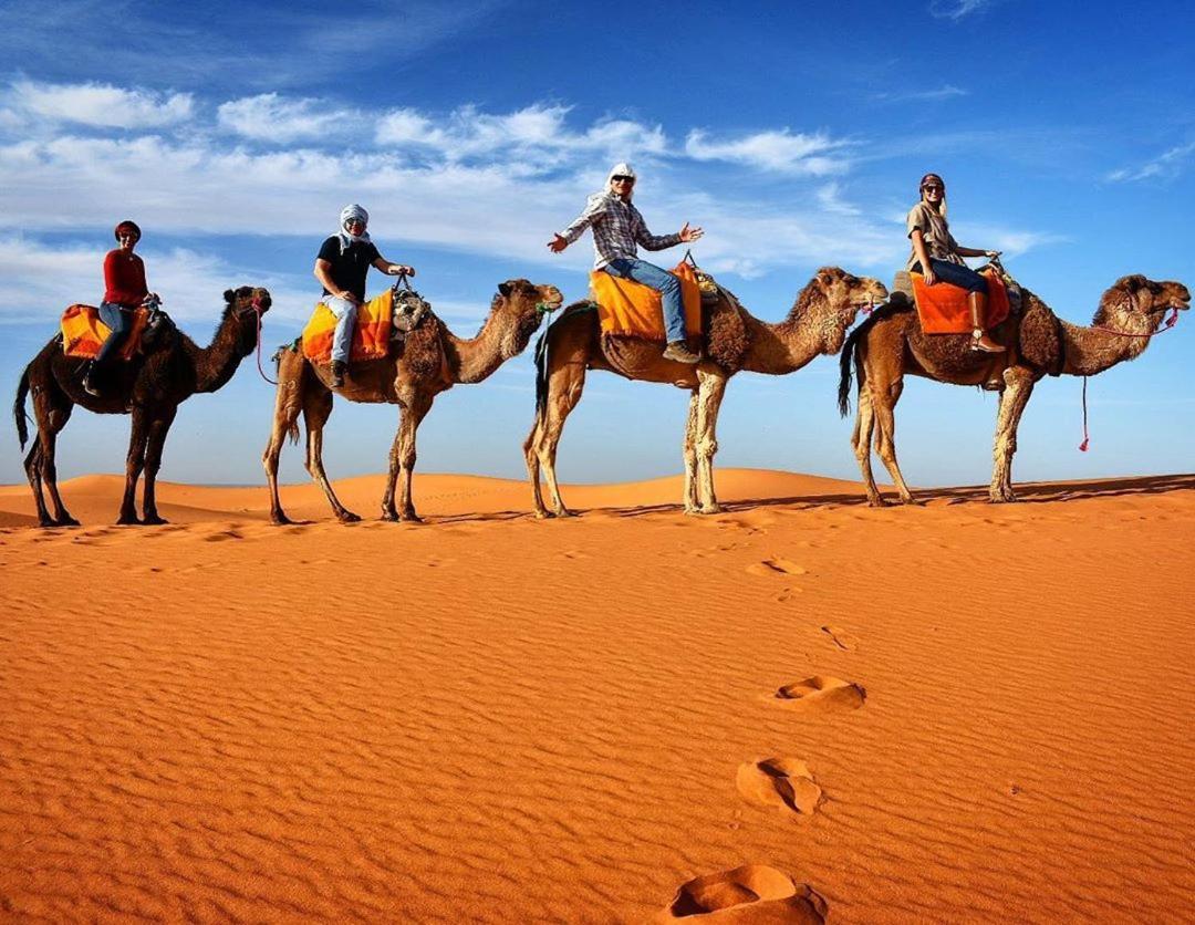 Les Pyramides Hotel Merzouga Εξωτερικό φωτογραφία